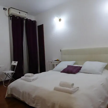 Bed and Breakfast La Dolce Vita Roma Exterior foto